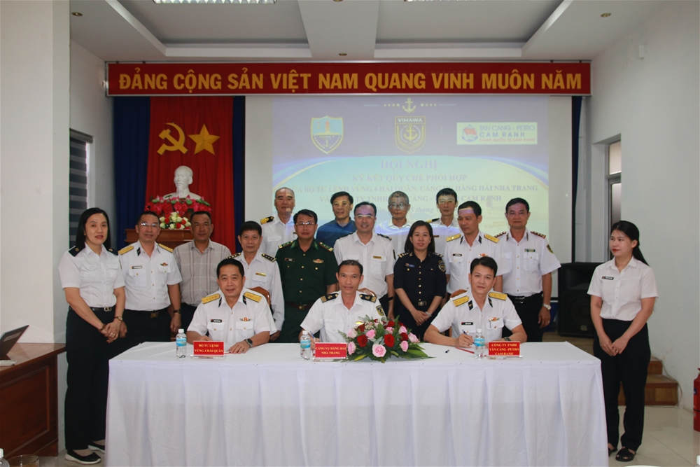 Ký kết quy chế